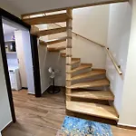 Lakeview 아파트