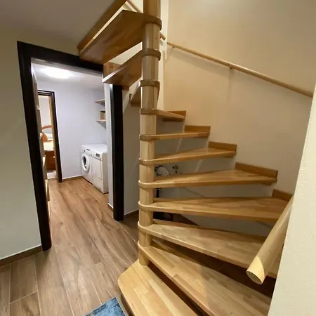 Διαμέρισμα Lakeview B & B Pogradec