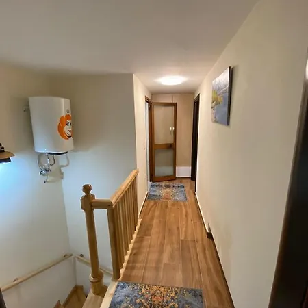 Lakeview B & B Pogradec * Πόγραδετς