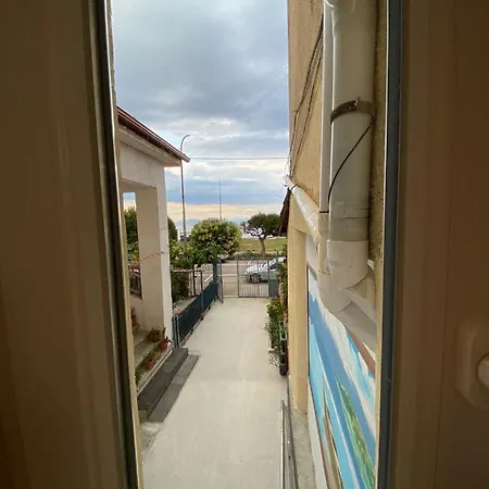 Διαμέρισμα Lakeview B & B Pogradec Πόγραδετς