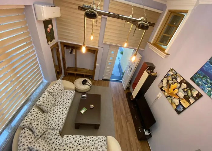 Lakeview Apartment Pogradec